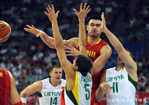 中甲半场：丹克莱尔1射1传，高华泽破门，石家庄功夫2-0大连鲲城（中甲半场战报：丹克莱尔一传一射，高华泽建功，石家庄功夫暂2-0领先大连鲲城）