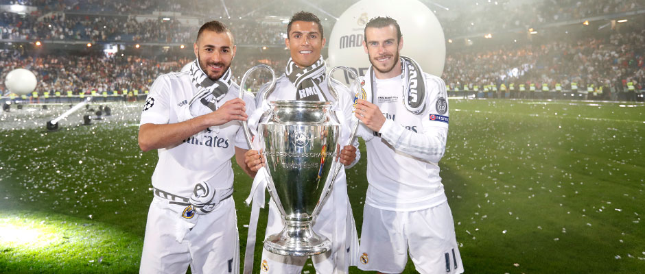 戴伟浚发文疑似告别申花，中国年轻球员的出路究竟在何方？（戴伟浚社媒发声疑与申花告别，中国年轻球员的未来路在何处？）