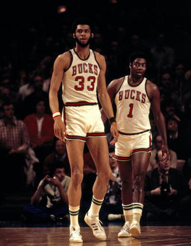 比利亚雷亚尔欧冠六场1平5负排倒数第二，但在西甲暂列第三位（比利亚雷亚尔欧冠6战1平5负居倒数第二，西甲却暂列第三位）