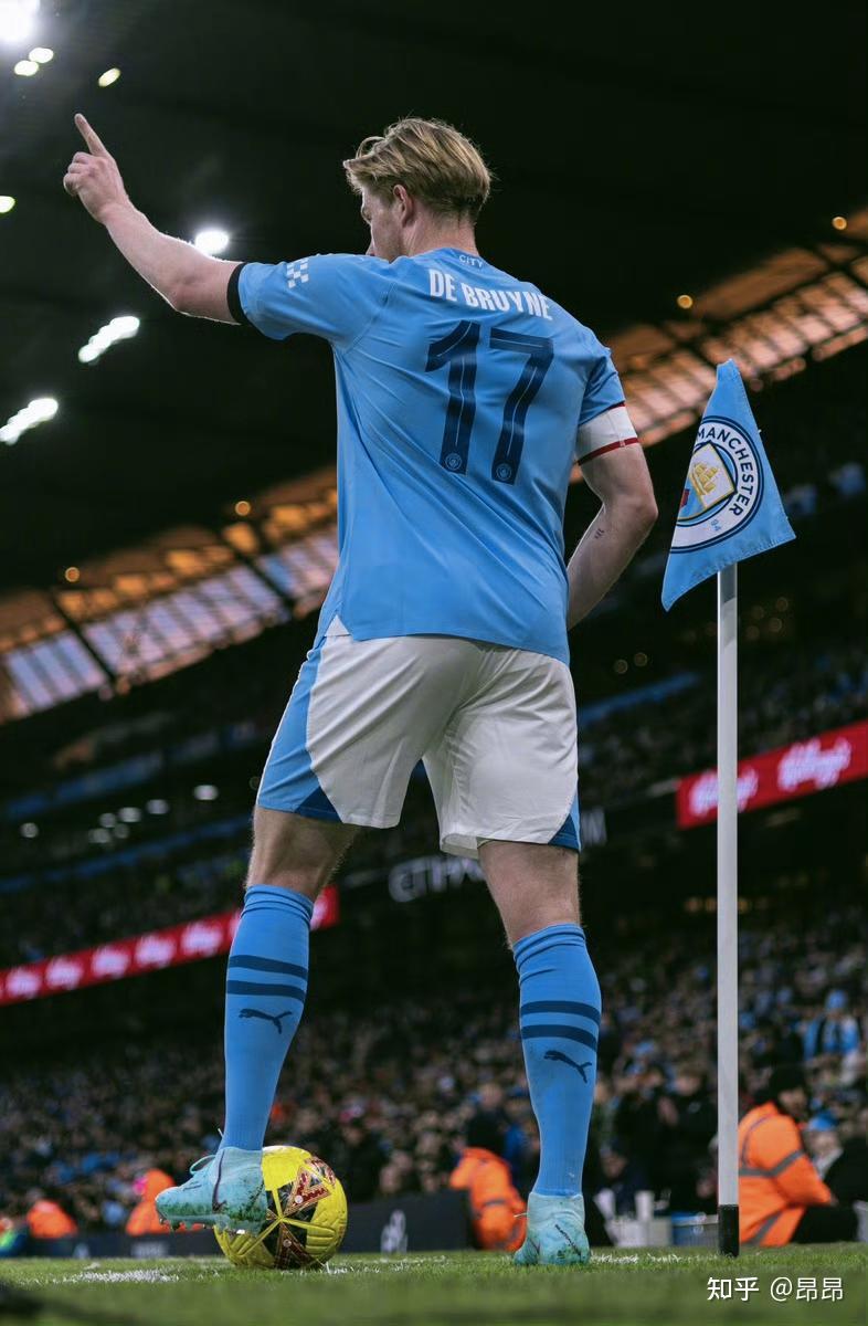 前裁判：布鲁日球员确实对什琴斯尼犯规了，但后者也存在失误（前裁判解读：布鲁日球员犯规属实，什琴斯尼也有失误）