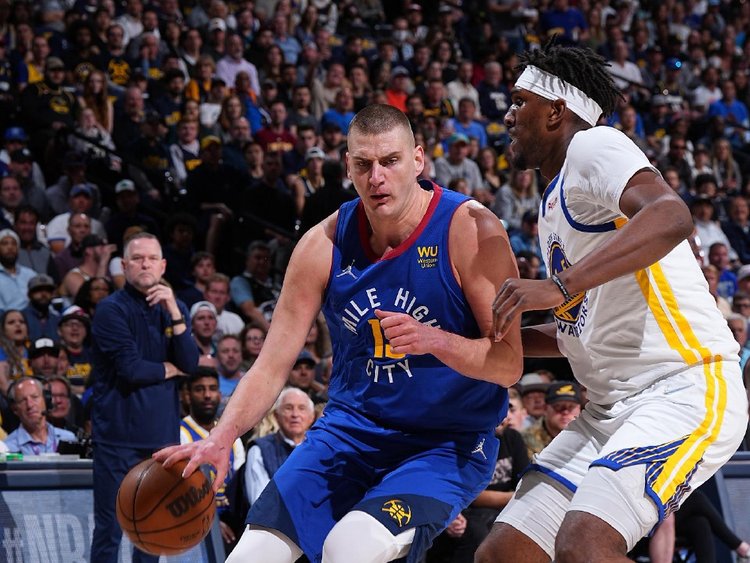 难以适应英格兰生活！维卡里奥想回意甲，国米愿意支付超2000万欧（英伦水土不服，维卡里奥盼重返意甲；国米愿出2000万欧以上）