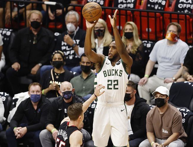 佩里西奇：米兰德比我支持国米，意大利队需保证团队凝聚力（佩里西奇：米兰德比力挺国米，意大利队要保持团队凝聚力）