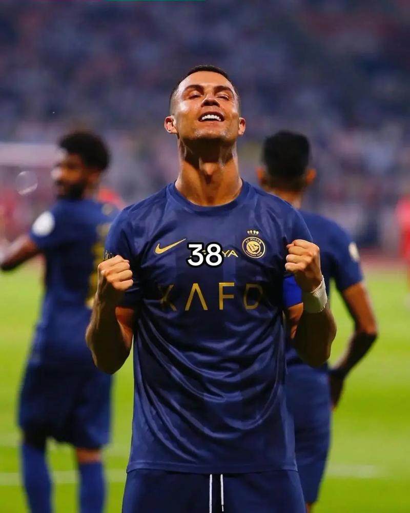 马萨拉：齐尔克泽？他可能不会离队，但我们会尝试抓住机会（马萨拉谈齐尔克泽：或将留队，但我们仍会伺机而动）